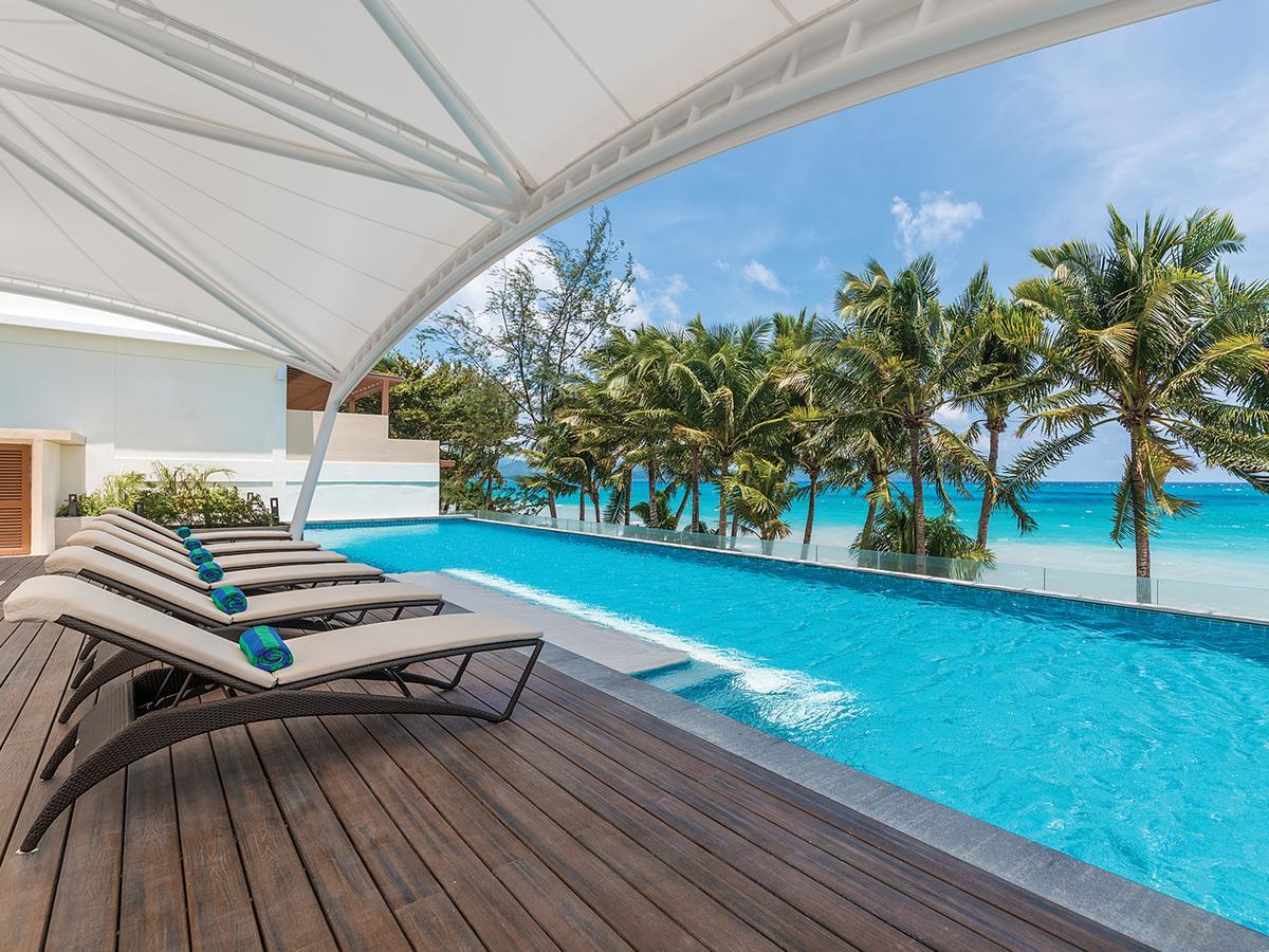 Henann Palm Beach Resort Balabag  Εξωτερικό φωτογραφία The Beach Club at The Palms